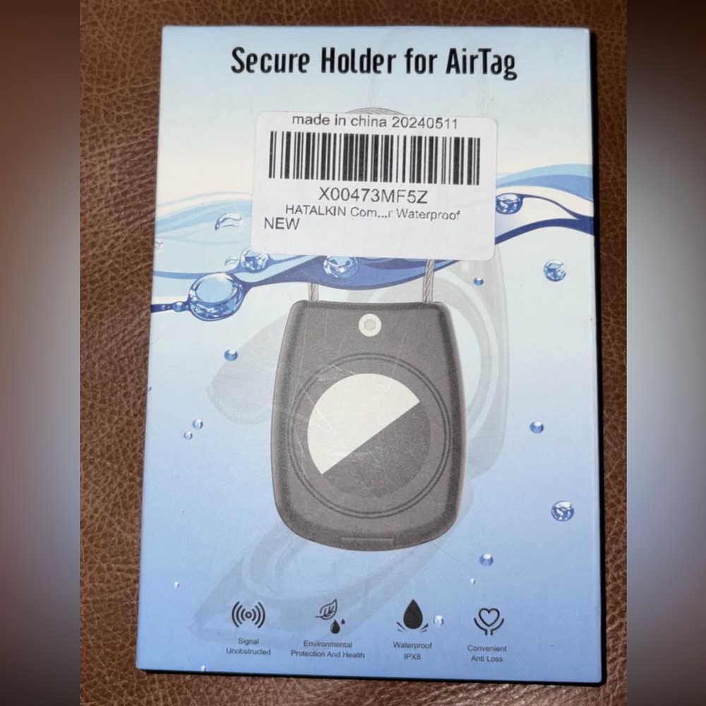 Air tag Holder for Air tag Keychain Case with Screen Protector 2pack - NEW